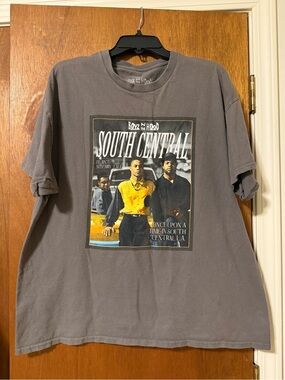 BOYZ N THE HOOD South Central Graphic Tee - Gray
